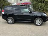 Toyota Land Cruiser Prado 2010 года за 18 000 000 тг. в Астана – фото 2