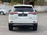 Toyota RAV4 2017 года за 10 490 000 тг. в Тараз – фото 5
