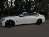 BMW 750 2010 года за 11 500 000 тг. в Алматы – фото 4