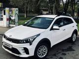 Kia Rio X-Line 2021 года за 7 400 000 тг. в Алматы