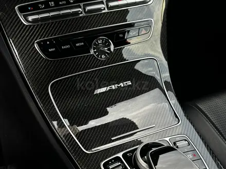Mercedes-Benz C 63 AMG 2018 года за 32 990 000 тг. в Алматы – фото 23