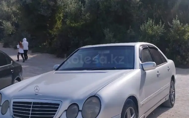 Mercedes-Benz E 320 2001 годаүшін4 100 000 тг. в Жанаозен