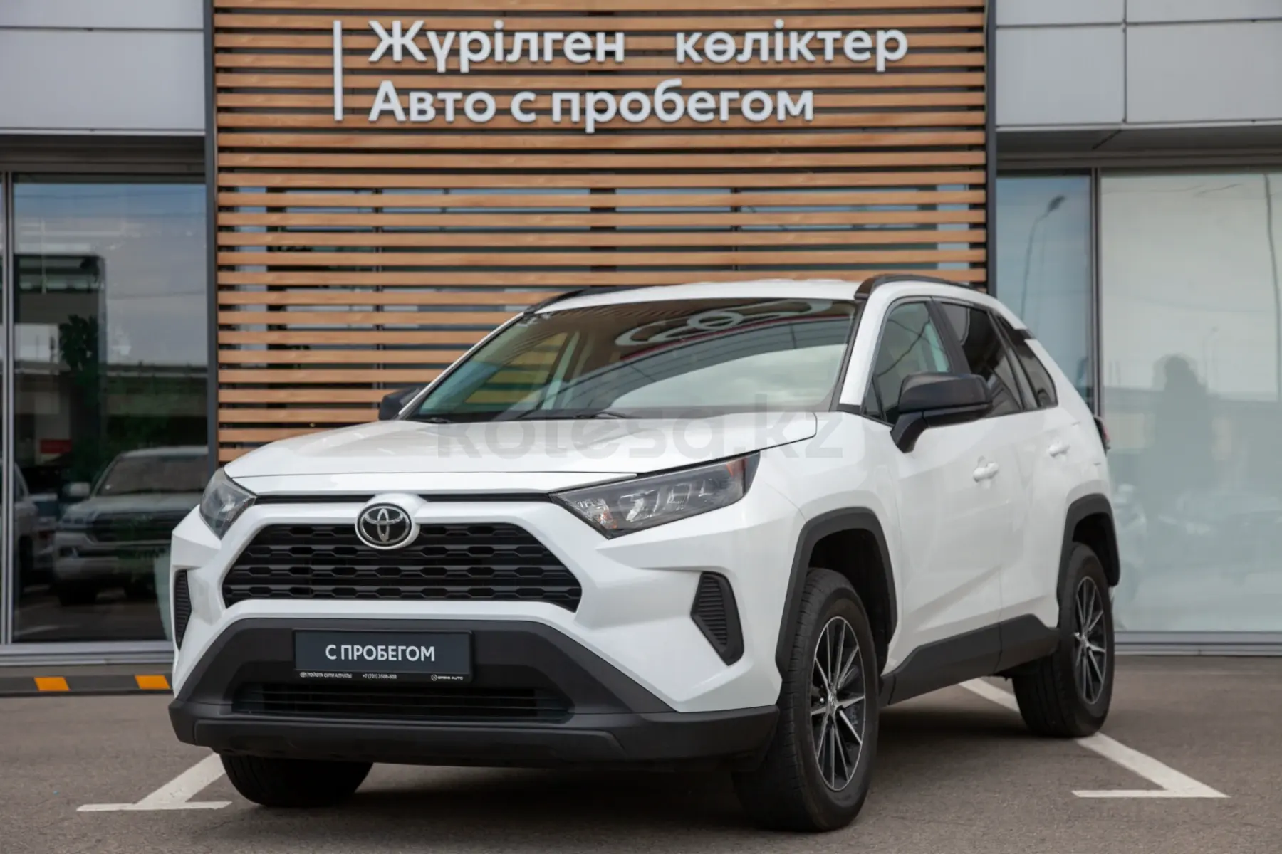 Toyota RAV4, 2021