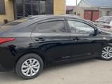 Hyundai Solaris 2022 года за 7 900 000 тг. в Семей – фото 5