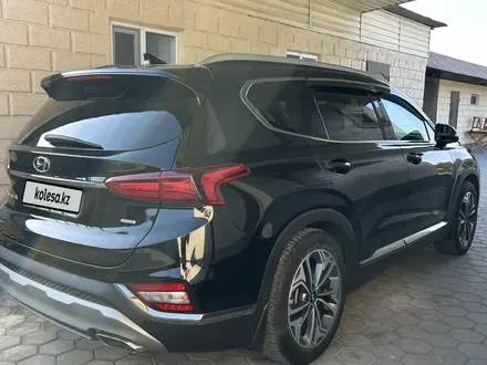 Hyundai Santa Fe 2020 года за 14 500 000 тг. в Талдыкорган – фото 4