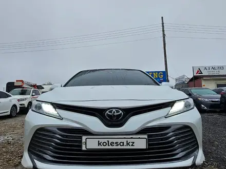 Toyota Camry 2019 года за 16 000 000 тг. в Шымкент – фото 2