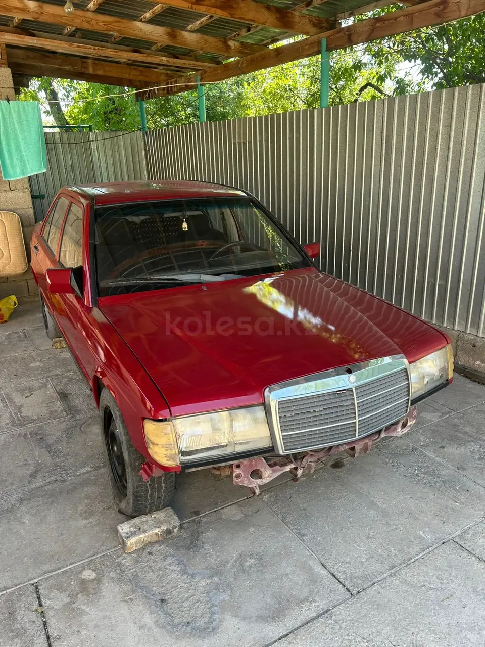 Mercedes-Benz 190, 1988