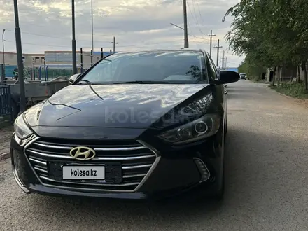 Hyundai Elantra 2018 года за 4 500 000 тг. в Атырау