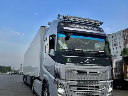 Volvo  FH 2016 года за 33 000 000 тг. в Жетысай – фото 3