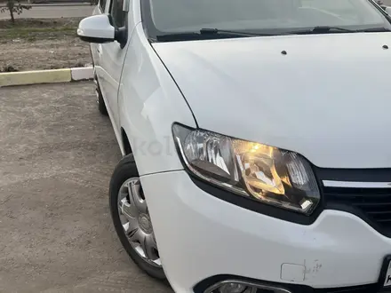 Renault Logan 2018 года за 4 600 000 тг. в Петропавловск – фото 8