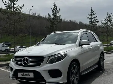Mercedes-Benz GLE 400 2017 года за 21 000 000 тг. в Алматы