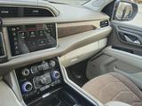 GMC Yukon 2022 годаүшін42 000 000 тг. в Караганда – фото 4