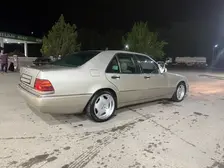 Mercedes-Benz S-Class, 1992