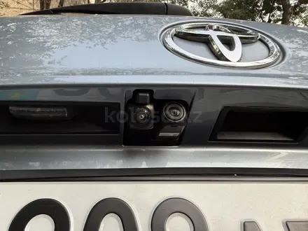 Toyota Highlander 2022 года за 23 000 000 тг. в Алматы – фото 11