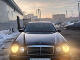 Mercedes-Benz E 230 1998 года за 2 800 000 тг. в Астана