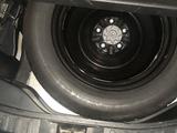 Toyota RAV4 2018 годаүшін8 700 000 тг. в Актобе – фото 5