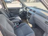 Honda CR-V 1999 годаүшін1 500 000 тг. в Уральск – фото 2