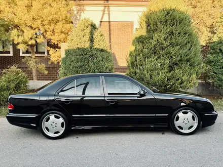 Mercedes-Benz E 55 AMG 2001 года за 9 700 000 тг. в Алматы – фото 2