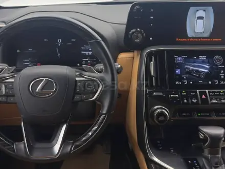 Lexus LX 600 Luxury+ 2025 года за 77 000 000 тг. в Алматы – фото 11