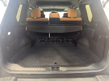 Lexus LX 600 Luxury+ 2025 года за 77 000 000 тг. в Алматы – фото 17