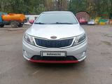 Kia Rio 2013 годаfor4 690 000 тг. в Алматы – фото 2