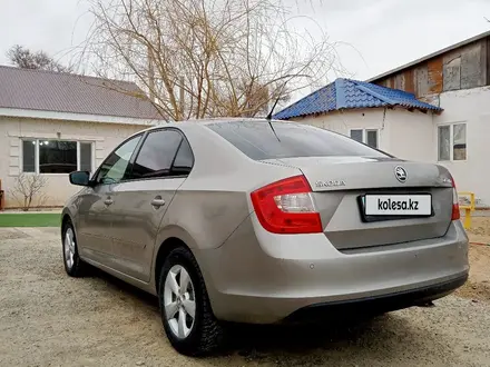 Skoda Rapid 2013 года за 4 600 000 тг. в Атырау – фото 5