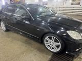 Mercedes-Benz E 200 2009 года за 9 100 000 тг. в Усть-Каменогорск