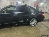 Mercedes-Benz E 200 2009 года за 9 100 000 тг. в Усть-Каменогорск – фото 4