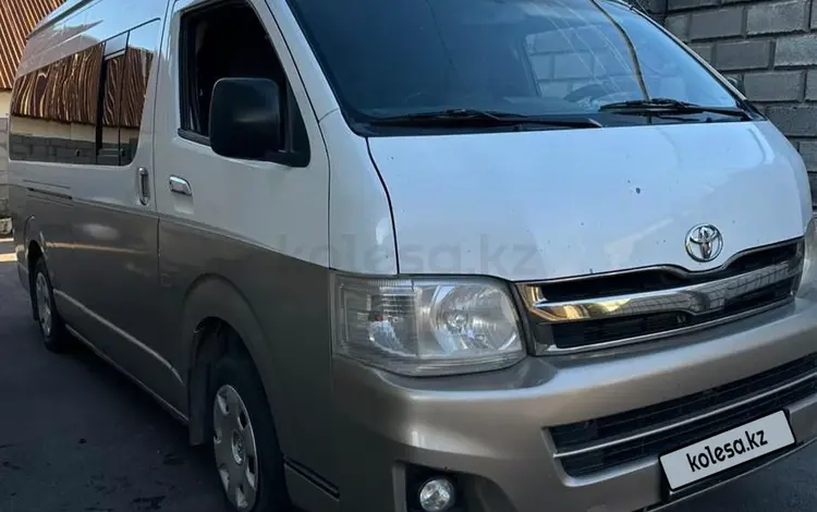 Toyota Hiace 2011 годаfor11 000 000 тг. в Алматы