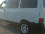 Volkswagen Transporter 2000 года за 4 500 000 тг. в Караганда – фото 5