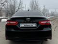 Toyota Camry 2018 года за 11 600 000 тг. в Алматы – фото 10