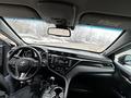 Toyota Camry 2018 года за 11 600 000 тг. в Алматы – фото 18