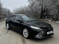 Toyota Camry 2018 года за 11 600 000 тг. в Алматы – фото 4