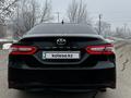 Toyota Camry 2018 года за 11 600 000 тг. в Алматы – фото 9