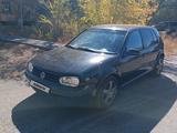 Volkswagen Golf 2001 года за 1 950 000 тг. в Караганда