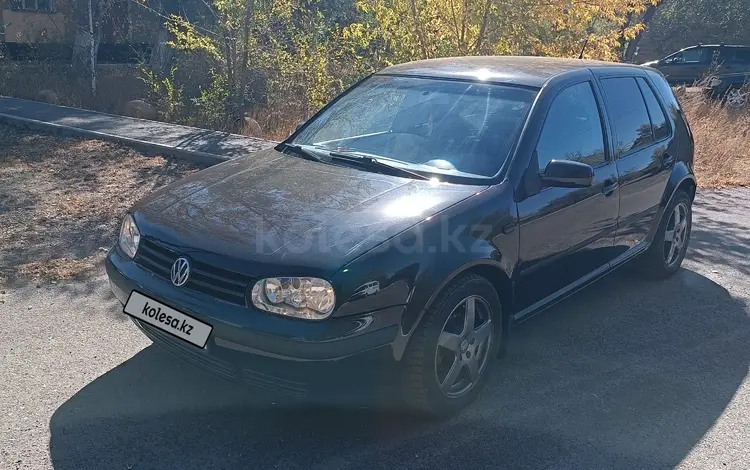 Volkswagen Golf 2001 года за 1 950 000 тг. в Караганда