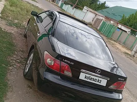 Lexus ES 300 2002 года за 6 000 000 тг. в Мерке – фото 5