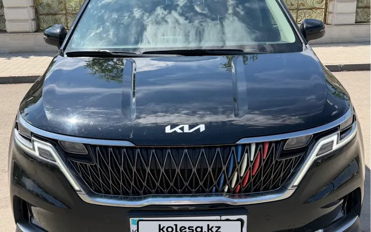 Kia Carnival 2022 года за 18 400 000 тг. в Астана