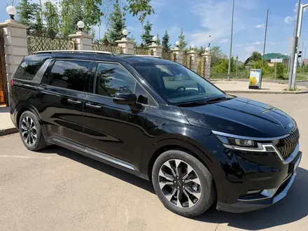Kia Carnival 2022 года за 18 400 000 тг. в Астана – фото 2