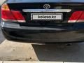 Toyota Camry 2004 года за 3 600 000 тг. в Атырау – фото 16