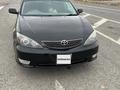 Toyota Camry 2004 года за 3 600 000 тг. в Атырау – фото 5