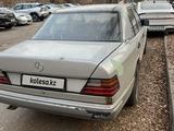 Mercedes-Benz E 320 1993 года за 1 700 000 тг. в Алматы – фото 3