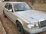Mercedes-Benz E 320 1993 года за 1 700 000 тг. в Алматы – фото 2