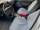 Mercedes-Benz E 320 1993 года за 1 700 000 тг. в Алматы – фото 5