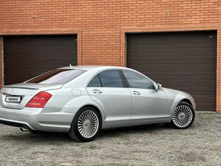 Mercedes-Benz S 500 2006 года за 6 500 000 тг. в Усть-Каменогорск – фото 26