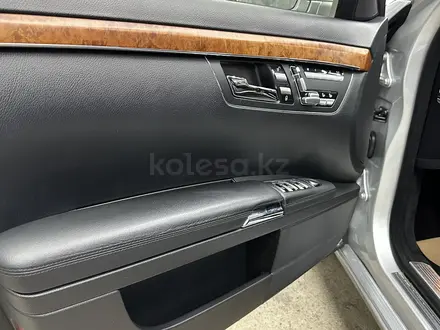 Mercedes-Benz S 500 2006 года за 6 500 000 тг. в Усть-Каменогорск – фото 55