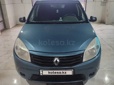 Renault Sandero 2013 года за 3 200 000 тг. в Актобе