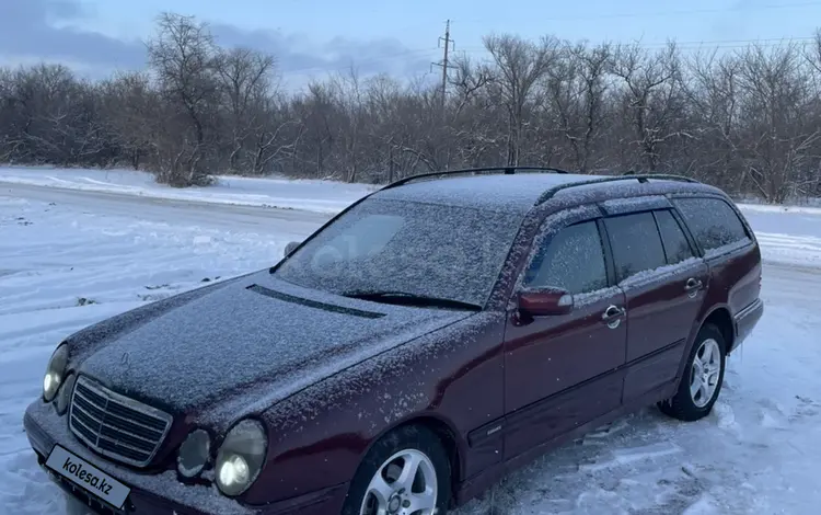 Mercedes-Benz E 200 2001 годаүшін3 300 000 тг. в Астана