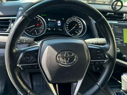 Toyota Camry 2019 года за 15 950 000 тг. в Астана – фото 9