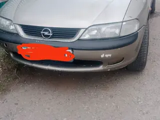 Opel Vectra, 1996